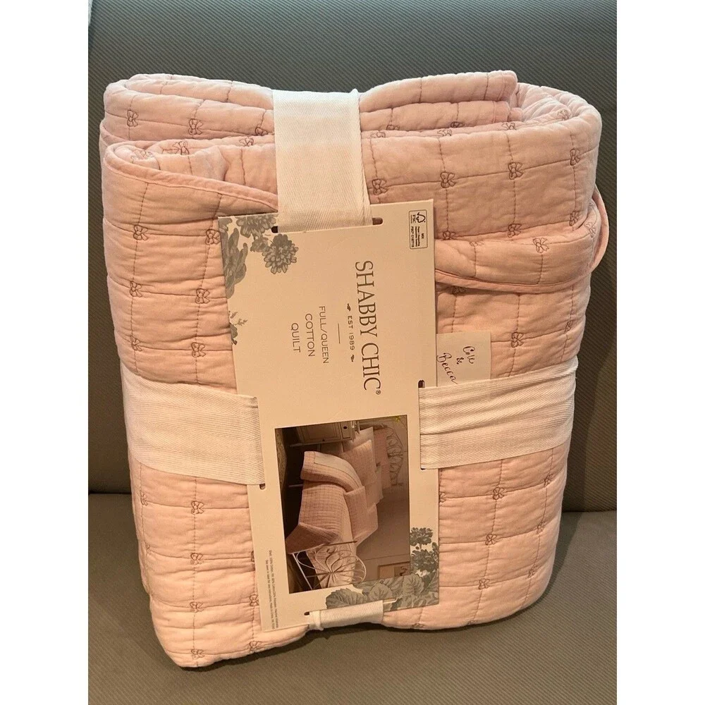 Shabby Chic Full/Queen Pink Quilt with All Over Bow Design 88”x92” New